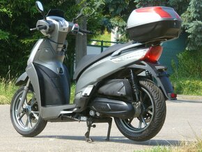 Kymco GTi 125 People - 4