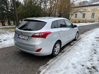 Hyundai i30 1.6crdi - 4