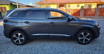 Predám Peugeot 5008 GT , 1,2 benzin rok 2018 - 4