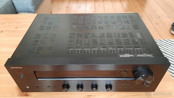 Onkyo TX-8050 - 4