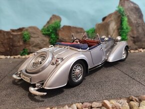 Prodám model 1:18 HORCH 855 1939 - 4