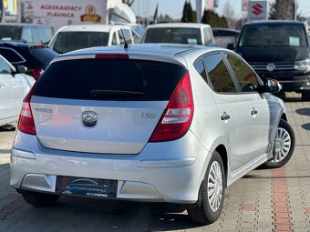 HYUNDAI I30 , 115000 KM, komplet servise, servisna historia - 4