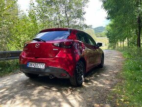 Mazda 2 1.5 66kw manuál benzín - 4