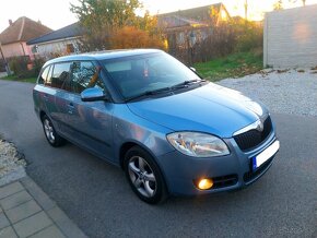 ŠKODA FABIA COMBI II 1,4 16VENTIL 63KW ELEGANCE - 4