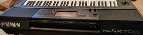 Yamaha PSR-SX700 - 4