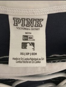 PINK x New York Yankees Victorias Secret športové tričko - 4