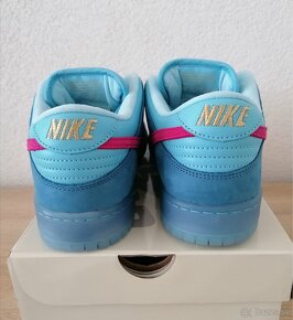 Nike SB Dunk Low Run The Jewels - 4