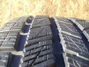 275/40 r20  zimne pneumatiky - 4