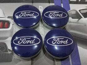 Stredove krytky diskov Ford cierne a modre 54mm - 4