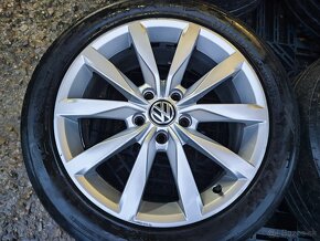 Alu sada = 5x112 =orig. VOLKSWAGEN= s pneu= 225/45 R17 - 4