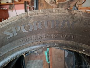 225/55 R18 102v vredestein - 4