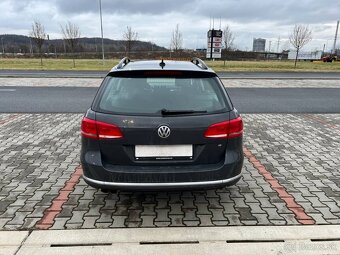 Volkswagen Passat 2.0 TDi DSG B7 - 4