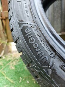 Takmer nejazdené zimné GoodYear Performance - 225/45 r17 91H - 4