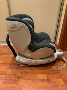 Britax Romer dualfix, otocna o 360 st.+novorod. vlozka - 4