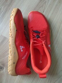 Vivobarefoot v.38 - 4