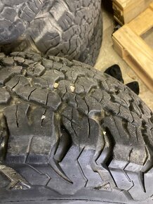 Bfgoodrich All-terrain A/T + Toyota disky - 4