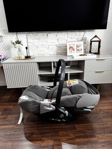 Cybex cloud Z i-Size + rotacna zakladna - 4