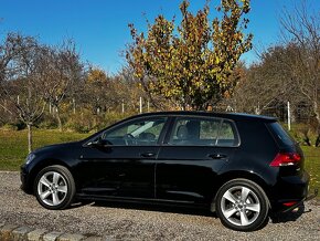 Predám Volkswagen Golf 7 1.2TSi 81kw 7st DSG 2015 - 4