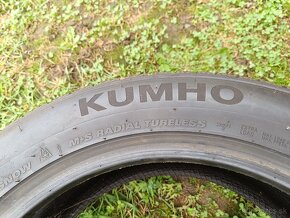 Zimné gumy 225/55R18 Kumho 2ks - 4