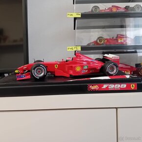 FERRARI F1  F399 E.IRVINE 1:18 (hw) - 4