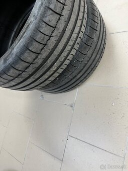 225/40 r18 Michelin - 4