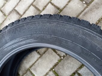 Zimné pneu Nokian Hakkapelitta CR4 215/60 R17C - 4