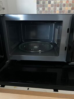 Mikrovlnná rúra Electrolux s grilom (1000 W) - 4