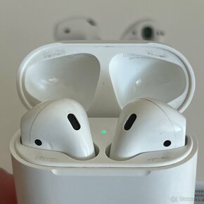 Apple AirPods 1 - 4