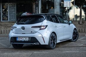 Toyota Corolla TS 2.0 Hybrid Dynamic Force e-CVT GR Sport - 4