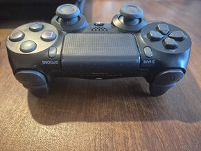 Playstation 4 slim 500 GB + 2x ovládač - 4