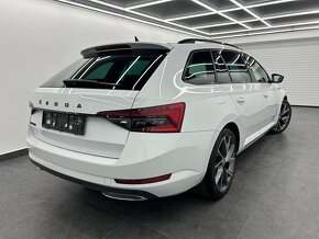 Superb Combi 2,0 TDI Sportline 147kW Virtual Ťažné Full LED - 4