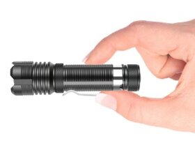 Predám Mini CREE XHP50 LED zoom baterku - 4