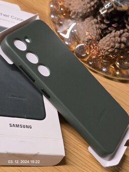 Predám originál kožený kryt na Samsung Galaxy S23 Green. - 4