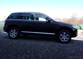 Volkswagen Touareg 3.0TDi4X4 176kW TOP KM 148 000 nafta - 4