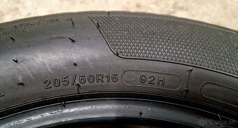 205/60r16 Kleber Dynaxer HP4 - 4