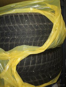 Zimné pneu 4ks Sava 215/55 R17 dot 4119 - 4