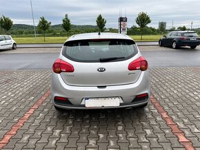 Kia Ceed 1.4i CVVT koup. ČR 2 maj 6 rychlostí - 4