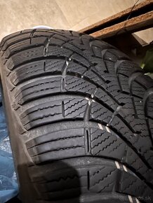 GOODYEAR ULTRAGRIP 9 205/60 R16 - 4