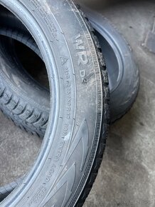 Predám zimné pneu Nokian 225/50 R17 98h XL - 4