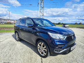 SsangYong Rexton - 4