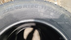 Kumho 225/65R16c - 4