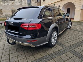 Audi A4 Allroad 2.0 TDI M6 Quattro Navi B O Koža LED Ťažné - 4