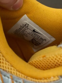 Nike Air Rubber Dunk Off-White University Gold - 4