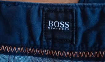 Hugo Boss tmavomodré chino - 4