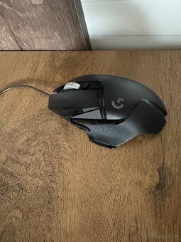 Logitech G502 - 4