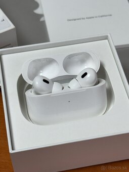 Apple AirPods Pro 2 USB C 2023 - 4