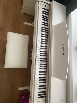 Digitálne piano Kurzweil M90 - 4