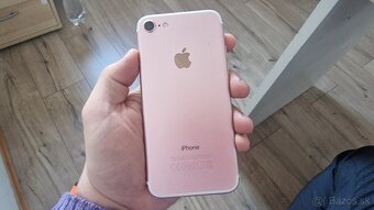 Apple iPhone 7 popukaný 128GB - 4