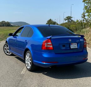 Škoda Octavia RS 2.0TFSi-SWISS BLUE - 4