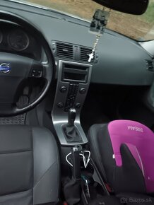 Volvo v50 - 4